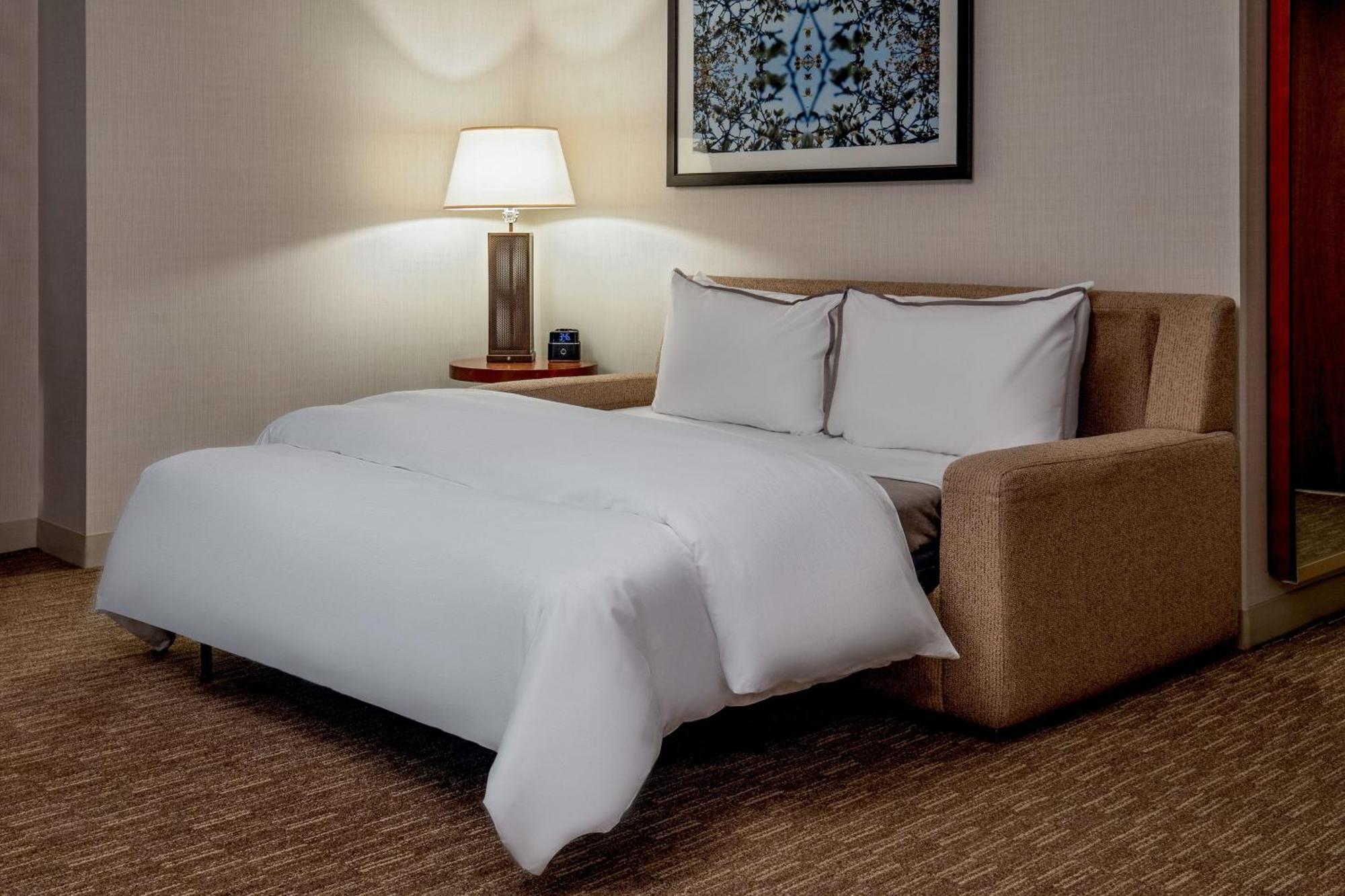 The Westin Boston Seaport District Hotel Exterior photo